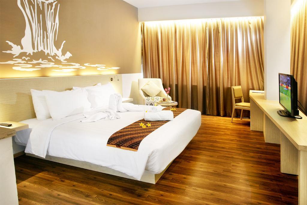 Hotel Grand Zuri Muaraenim Esterno foto